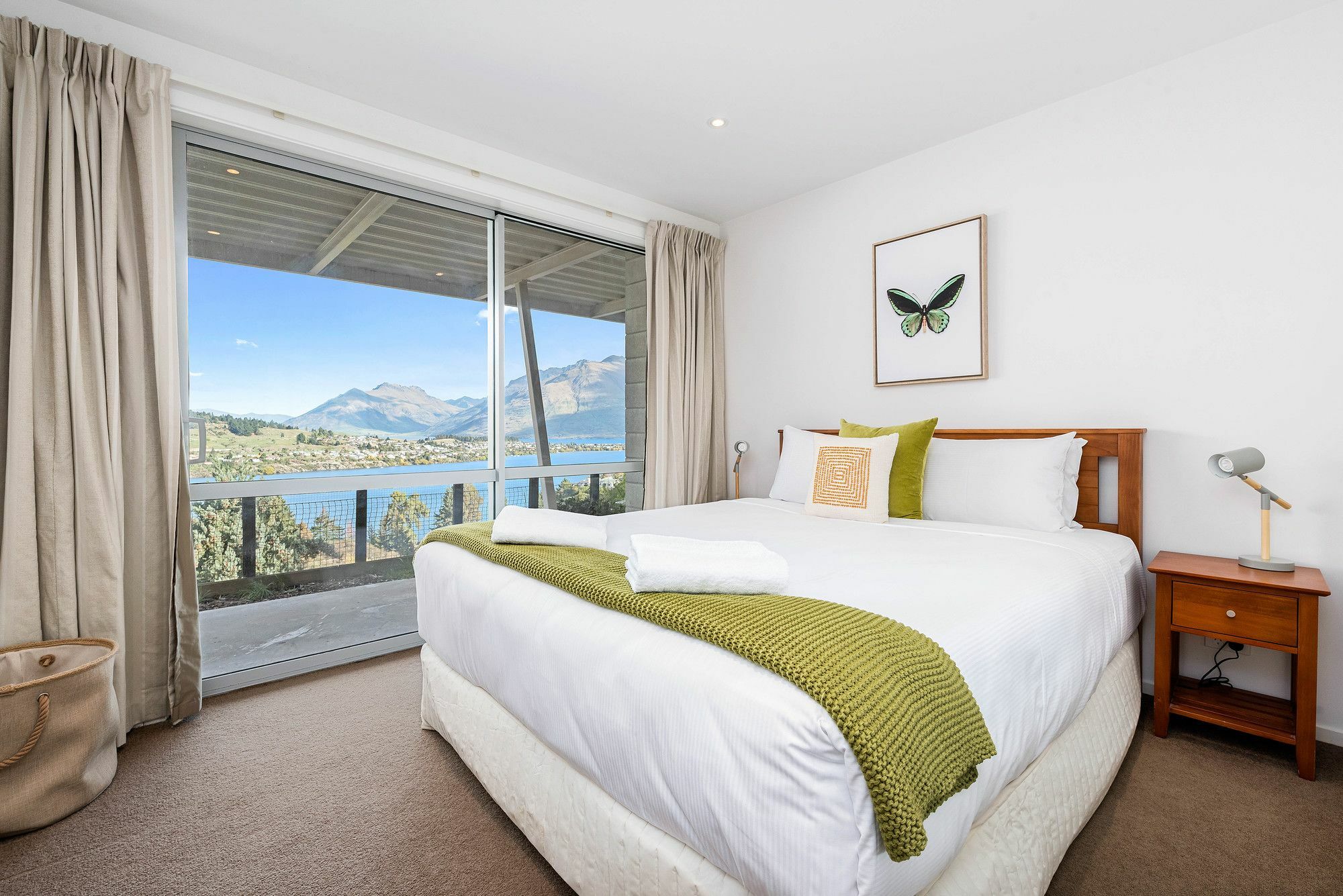 Contemporary Hilltop Abode Queenstown Exterior foto